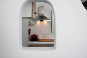 Petra Mykonos Studios & Suites