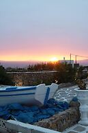 Petra Mykonos Studios & Suites