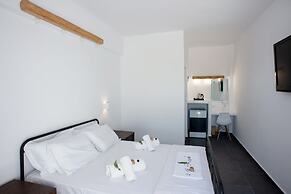 Petra Mykonos Studios & Suites