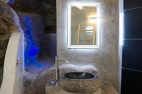 Petra Mykonos Studios & Suites