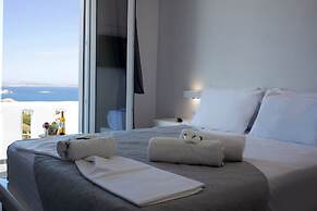 Petra Mykonos Studios & Suites