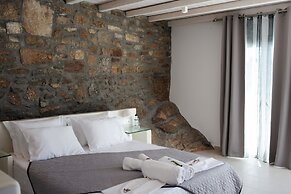 Petra Mykonos Studios & Suites