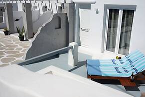 Petra Mykonos Studios & Suites