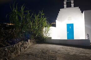 Petra Mykonos Studios & Suites