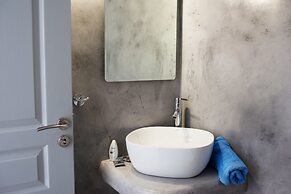 Petra Mykonos Studios & Suites