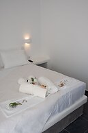 Petra Mykonos Studios & Suites