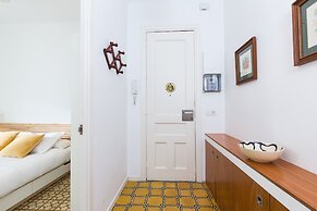 Montaber Apartments - Gracia Torrijos