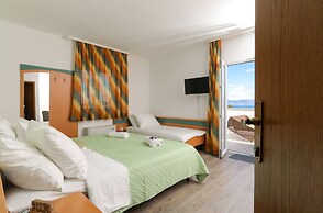 Downtown Private Rooms