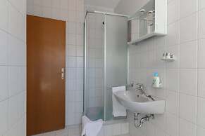 Downtown Private Rooms