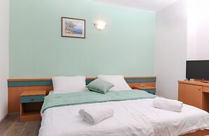 Downtown Private Rooms