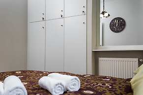 Vintage Apartment in the heart of Plaka
