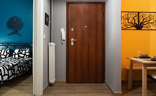 Apartment at the foothills of Acropolis