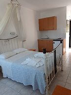 Dagris Villa Studios