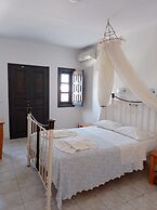 Dagris Villa Studios