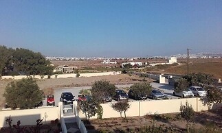 Dagris Villa Studios