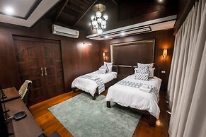 Amara Villa Khao Ka Lok