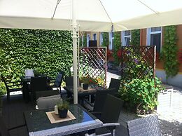 An der Porzellan Manufaktur