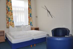 An der Porzellan Manufaktur