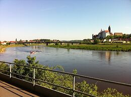 An der Porzellan Manufaktur