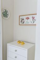 Top Floor With Stunning 360 View