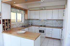 Top Floor With Stunning 360 View