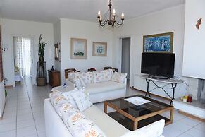 Top Floor With Stunning 360 View