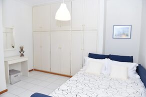 Top Floor With Stunning 360 View