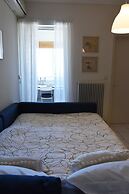 Top Floor With Stunning 360 View