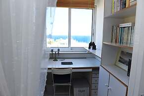 Top Floor With Stunning 360 View