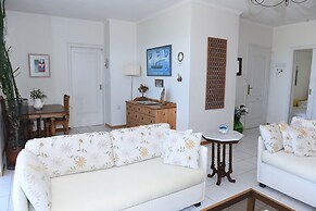 Top Floor With Stunning 360 View