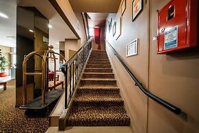BRIT HOTEL PRIVILEGE LISIEUX – La Villa des Arts
