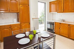 Comfortable Apartment in Athens DownTown