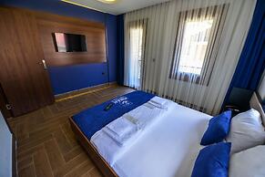 Kibar Suite Hotel