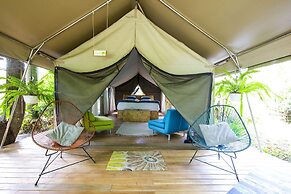 Libelula Lounge & Lodgings