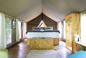 Libelula Lounge & Lodgings