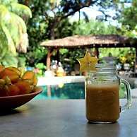 Libelula Lounge & Lodgings