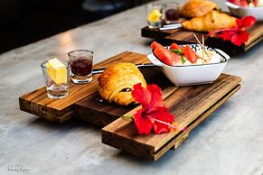 Libelula Lounge & Lodgings