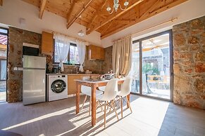 To Stolidi tis Psinthou