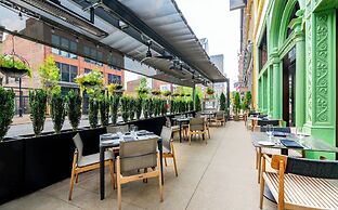 Hotel Distil, Autograph Collection