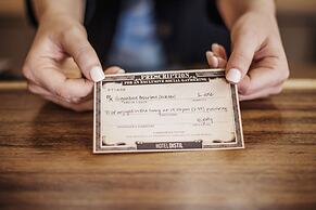 Hotel Distil, Autograph Collection