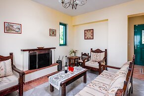 Anemos Villa in Salakos