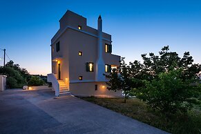 Anemos Villa in Salakos