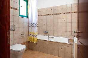 Anemos Villa in Salakos