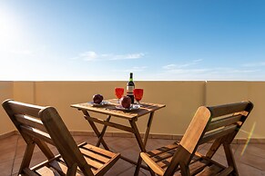 Anemos Villa in Salakos