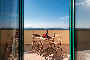 Anemos Villa in Salakos