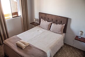 Huacachina Desert House