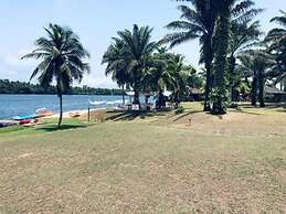 Hotel African Queen Lodge