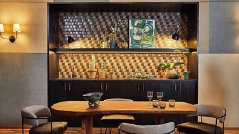 Downtown Los Angeles Proper Hotel, a Member of Design Hotels