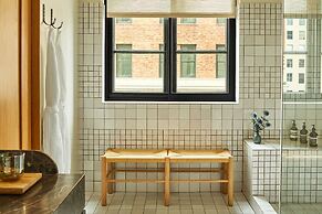 Downtown Los Angeles Proper Hotel, a Member of Design Hotels