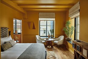 Downtown Los Angeles Proper Hotel, a Member of Design Hotels